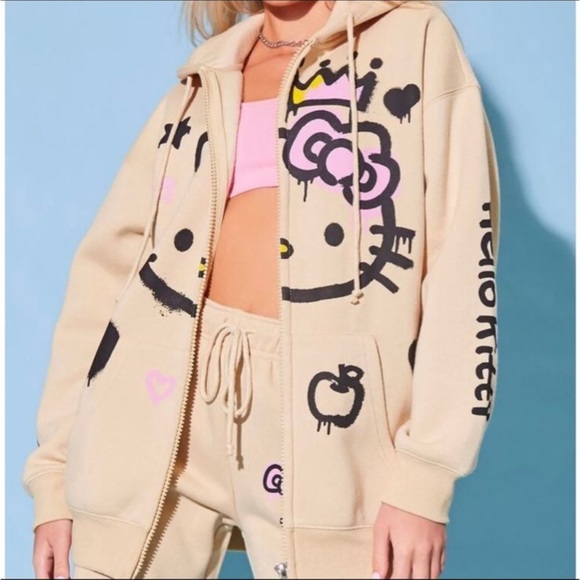 Hello Kitty x Forever 21 Zip Up Hoodie New With Tags Womans Medium or Small - Picture 3 of 6